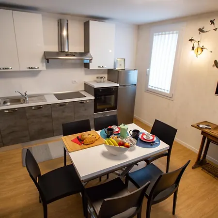 Apartamento L'alba Dei Pescherecci Vista Canale